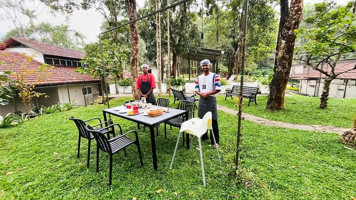 Drey At Druv Dakshin Farm Resort Padinjarathara 0*,  인도